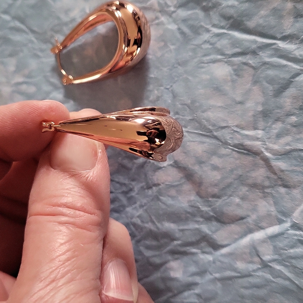 NWOT Bronzo Italia drop hoops - Picture 3 of 4